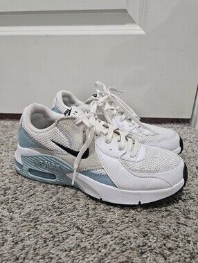 Nike Air Max Women’s White & Light Blue Sneakers